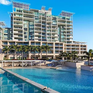 **** Resort Pelican Waters Golf Sunshine Coast Australia